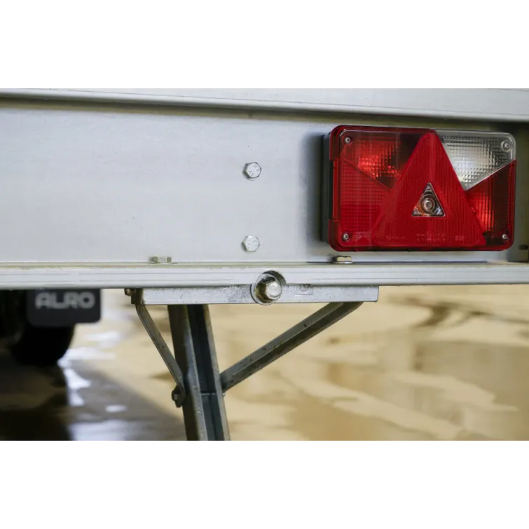 ALRO 6 hlö taukovaunu (wc + keittiö altaalla)