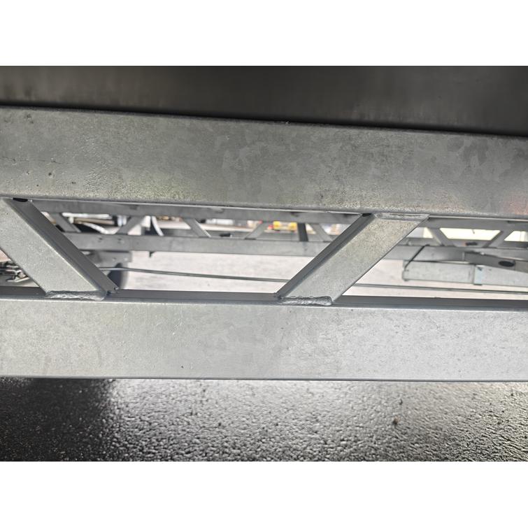 HULCO MEDAX 3500 kg (611 x 223 cm)