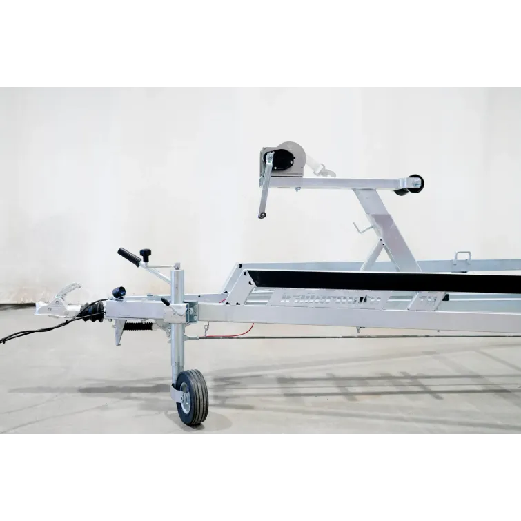 Trailermate 2700kg (820 x 231 cm) (Multirulla) venetraileri