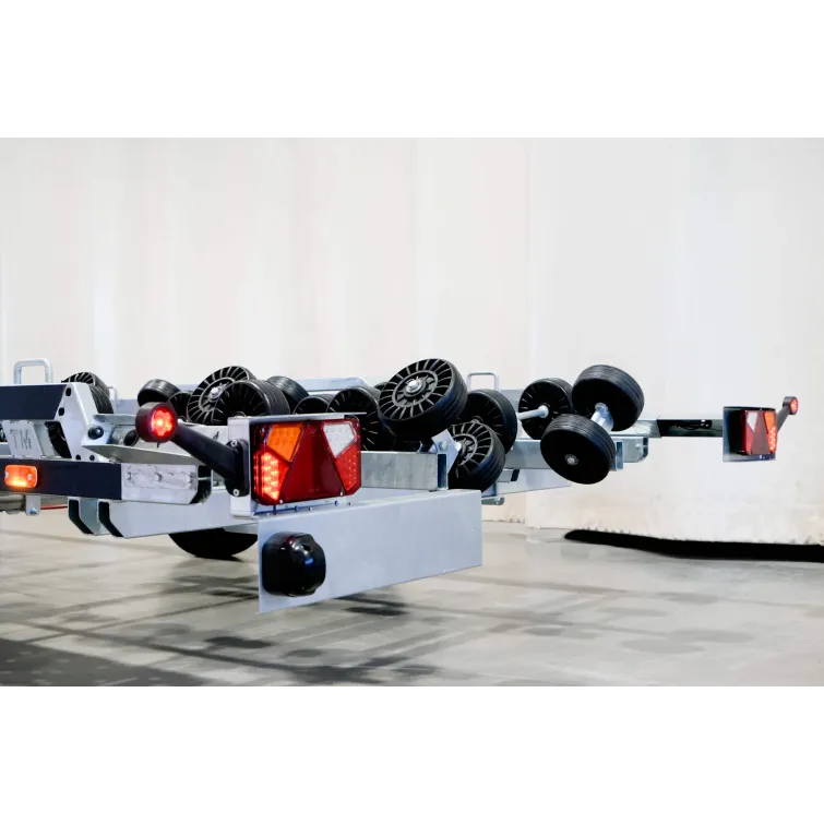 Trailermate 2700kg (820 x 231 cm) (Multirulla) venetraileri