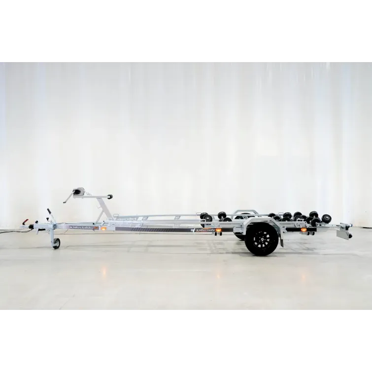 Trailermate 1800kg (660 x 210 cm) (Multirulla) venetraileri