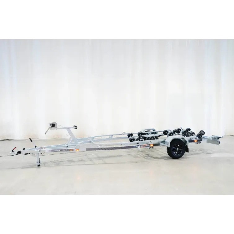 Trailermate 1800kg (660 x 210 cm) (Multirulla) venetraileri