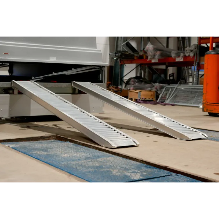 Ajoramppipari CLM 75.25.30G 3000 kg (2500 x 300 mm)