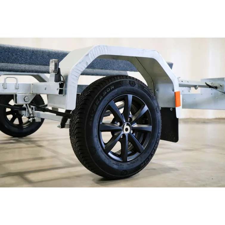 TRAILERMATE 750 kg (530 x 200 cm) vesijettitraileri (tuplatuet)